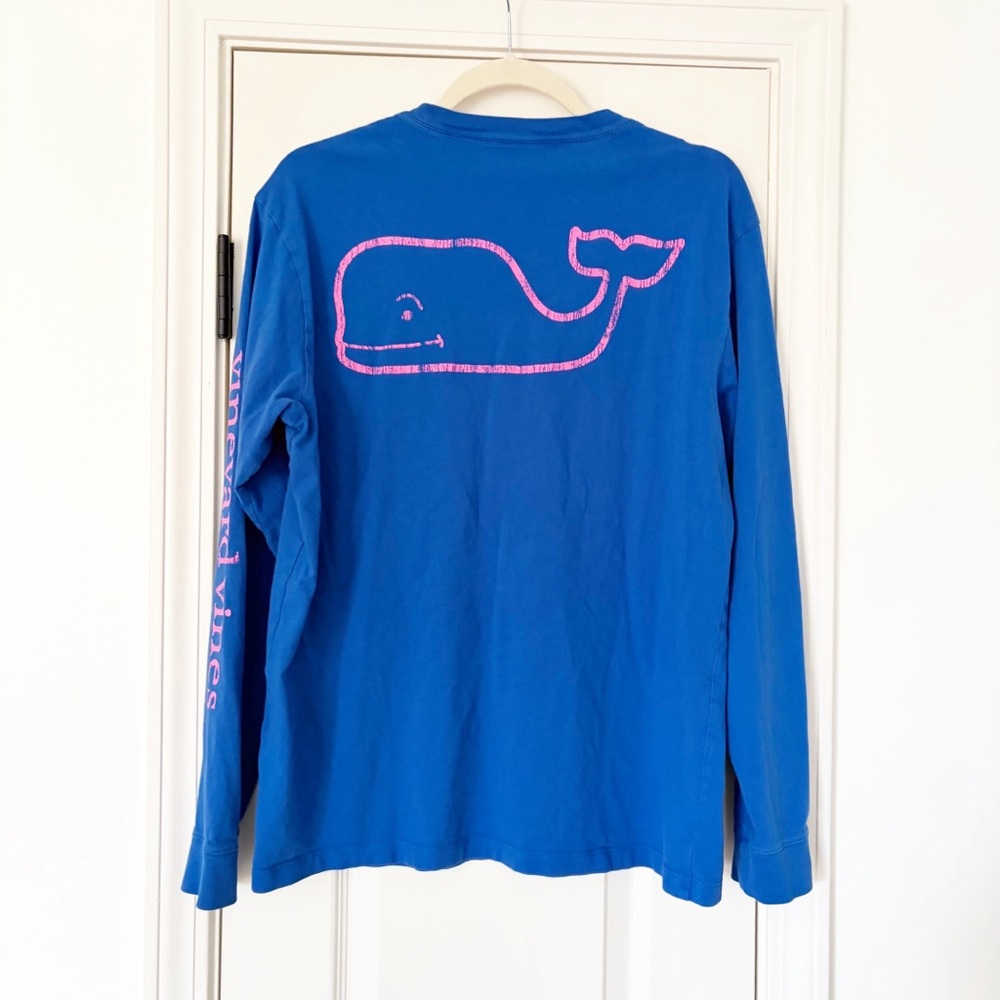Vineyard Vines Men's Blue + Hot Pink Long Sleeve Pocket Tee medium